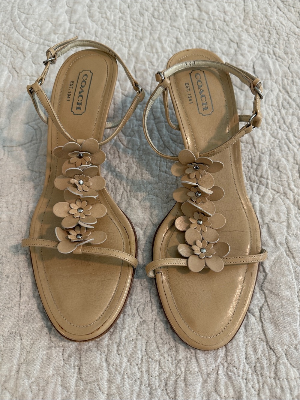 Coach Tan Leather Floral T-Strap Sandals, Sz 9.5